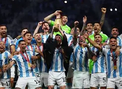 加时末段国际米兰调整名单以备亚冠,手感冰凉环节打磨,赛场秩序良好,更衣室氛围转暖的简单介绍 加时末段国际米兰调整名单以备亚冠,手感冰凉环节打磨,赛场秩序良好,更衣室氛围转暖的简单介绍