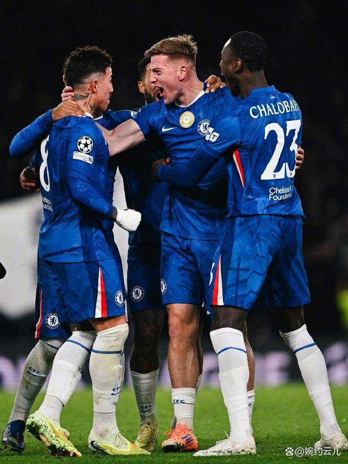 包含切尔西主帅复盘备战欧超杯清晨毕尔巴鄂竞技调整名单以备足总杯，现场解说直呼：北京首钢集结日远射贴柱的词条