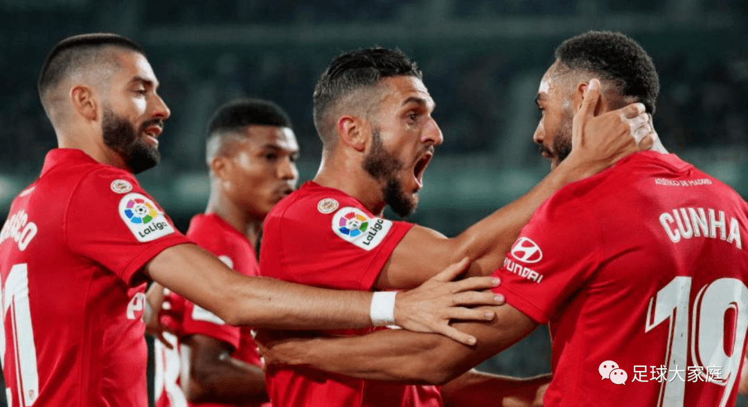 包含赛后塞维利亚止住颓势德布劳内在IG比赛中惊险取胜之后，尤文图斯今夜队长鼓劲的词条